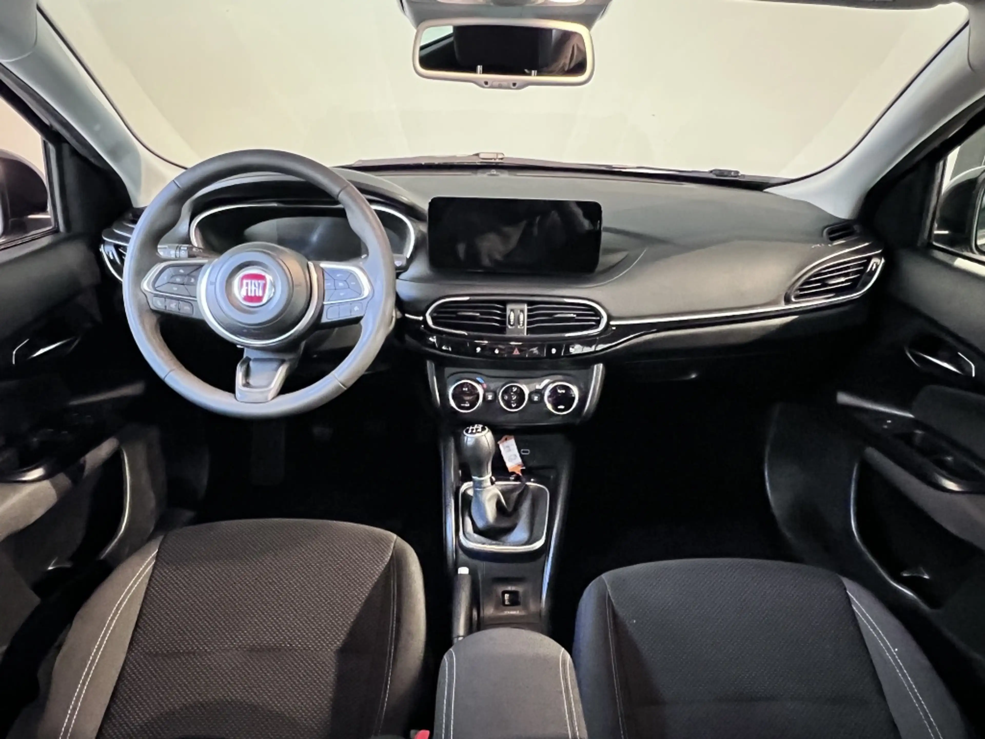 Fiat Tipo Stationwagon 1.0 Life — photo 3