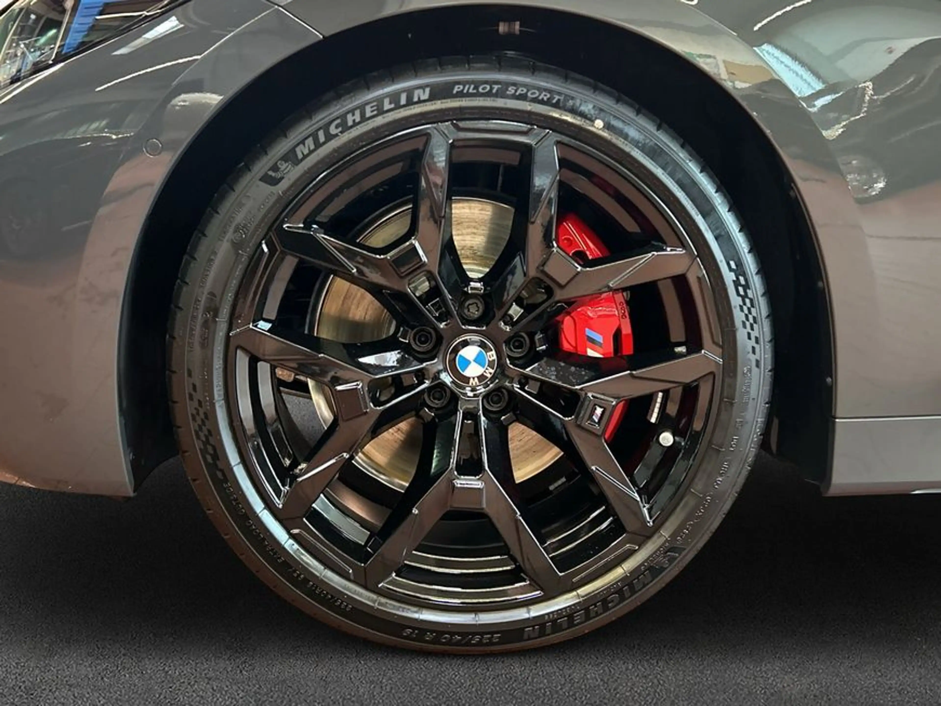 BMW M4 i xDrive 280 kW, 2-türig — photo 7