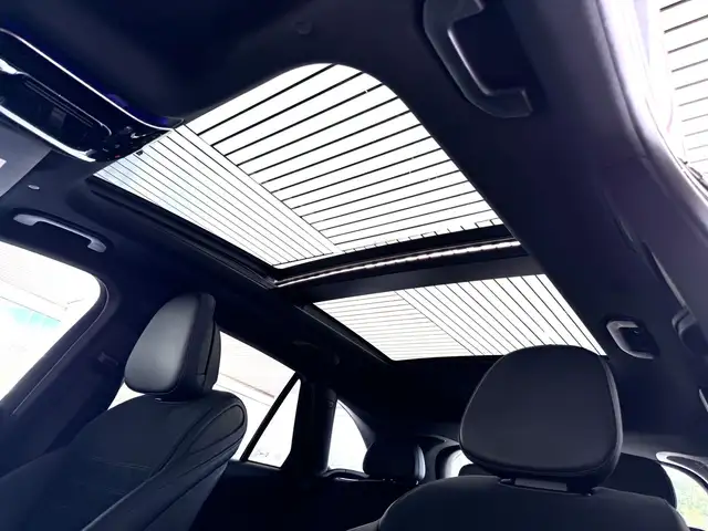 Mercedes-Benz GLC view 11