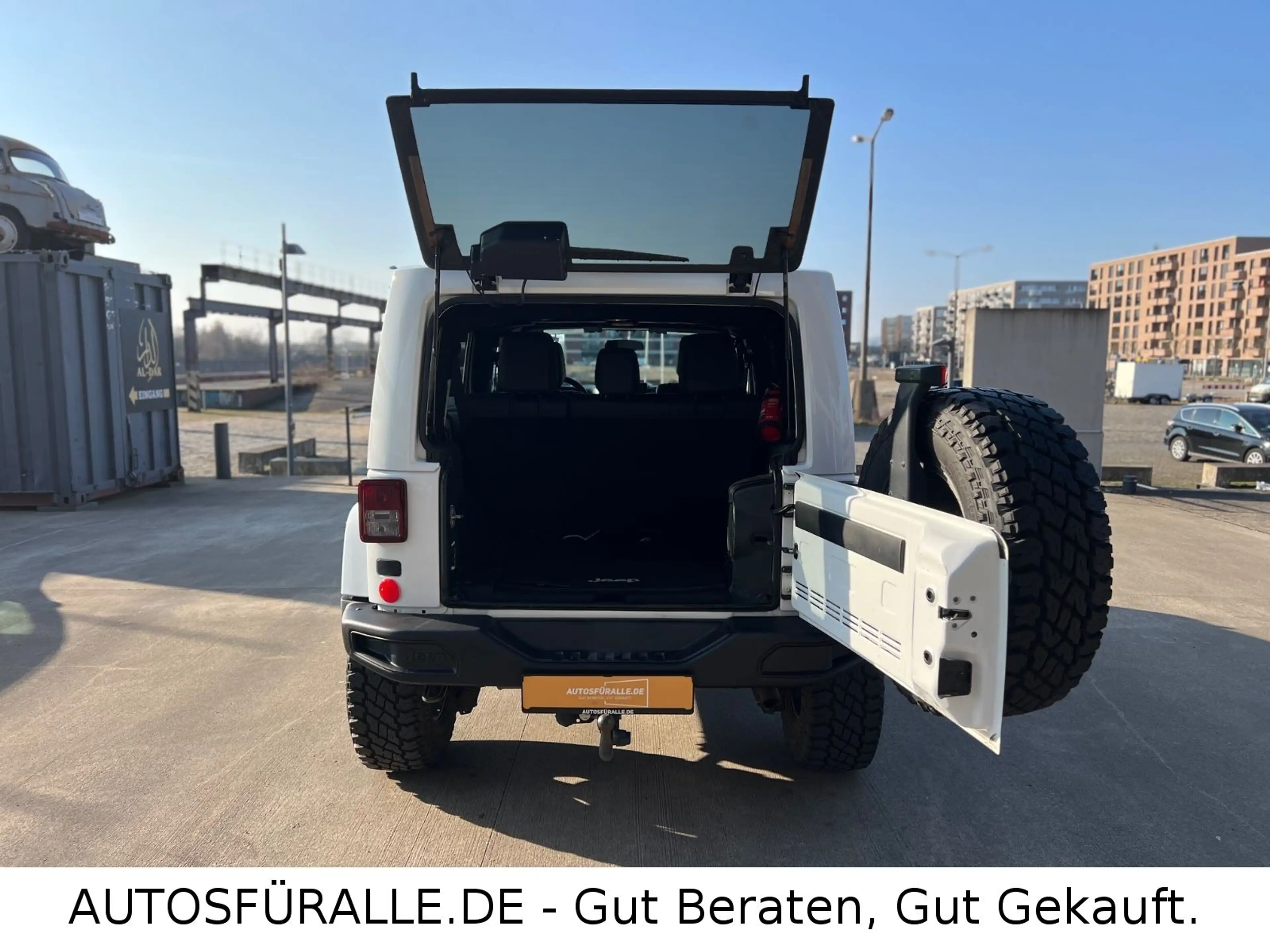 Jeep Wrangler *Unlimited*Sahara*Hoch*SHZ*Autom.*TOP! — photo 12