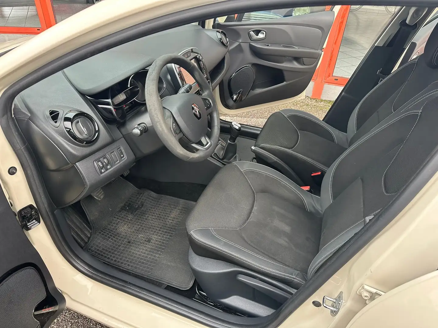 Renault Clio Clio Sporter 1.5 dci energy Zen N1 autocarro Beige - 2