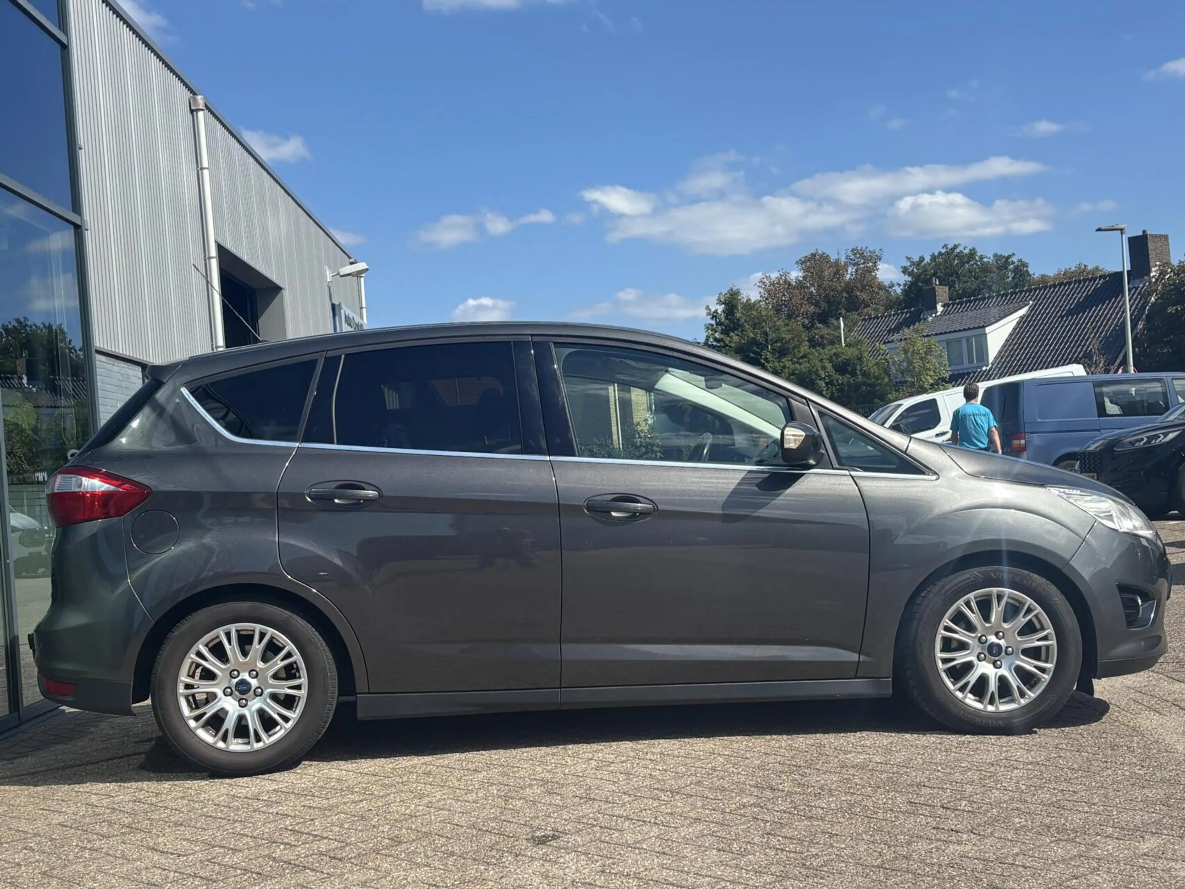 Ford C-Max 1.0 Titanium 125PK Distributieriem is Vervangen Tr — photo 10
