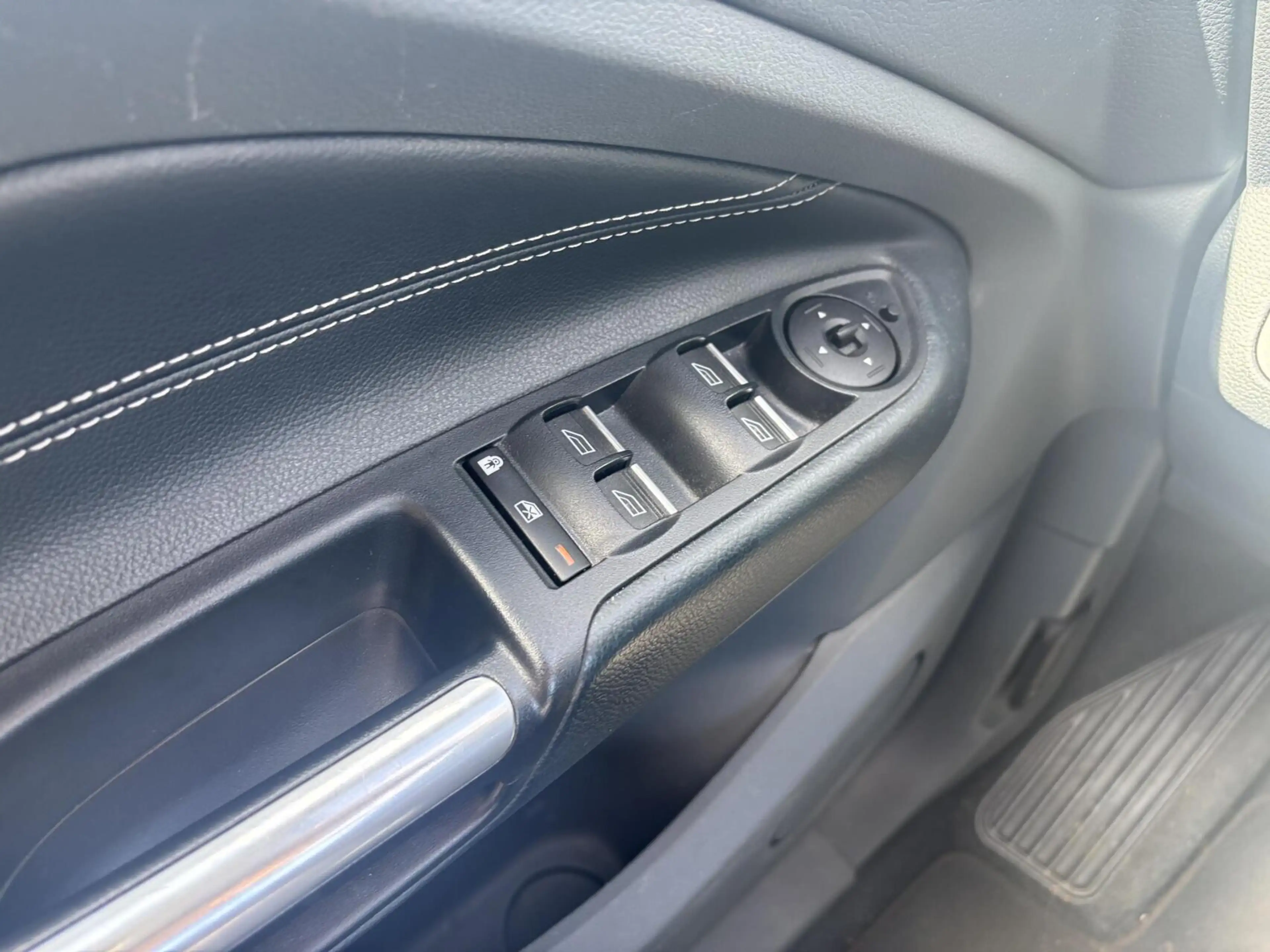 Ford C-Max 1.0 Titanium 125PK Distributieriem is Vervangen Tr — photo 21
