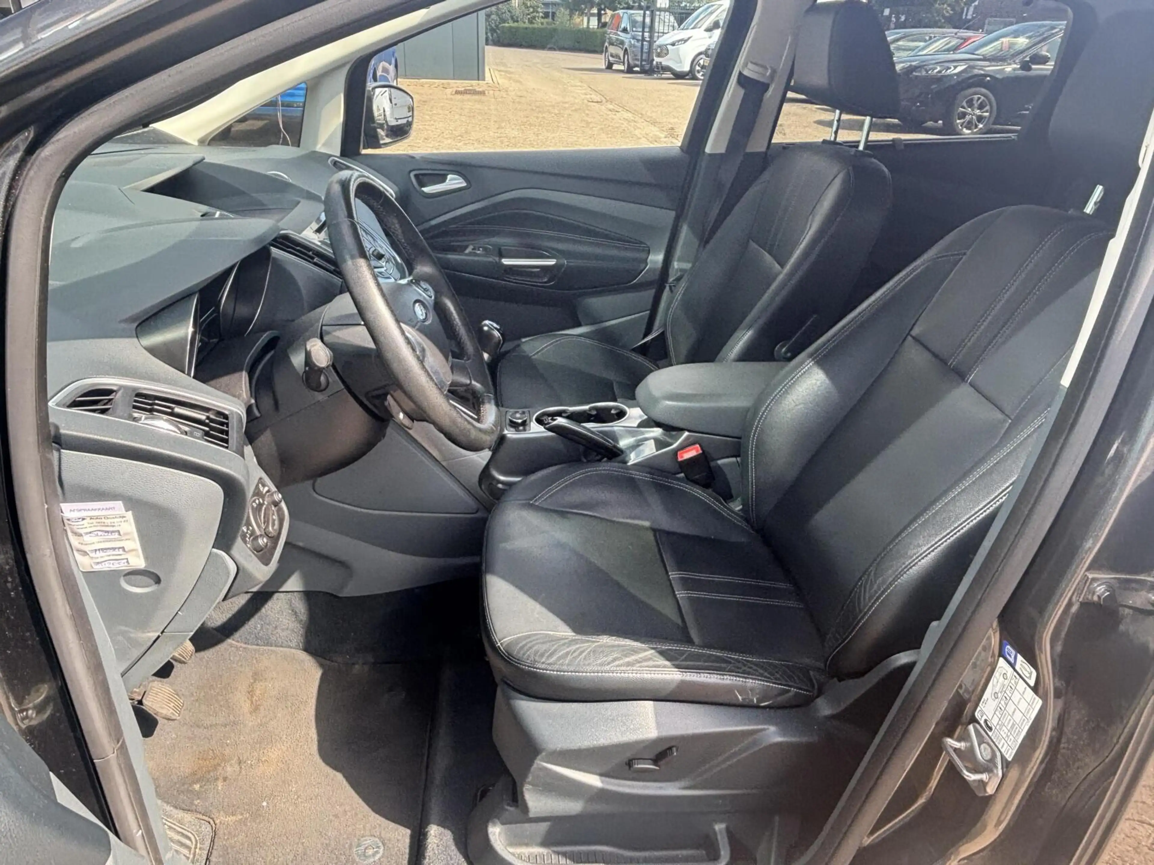 Ford C-Max 1.0 Titanium 125PK Distributieriem is Vervangen Tr — photo 3
