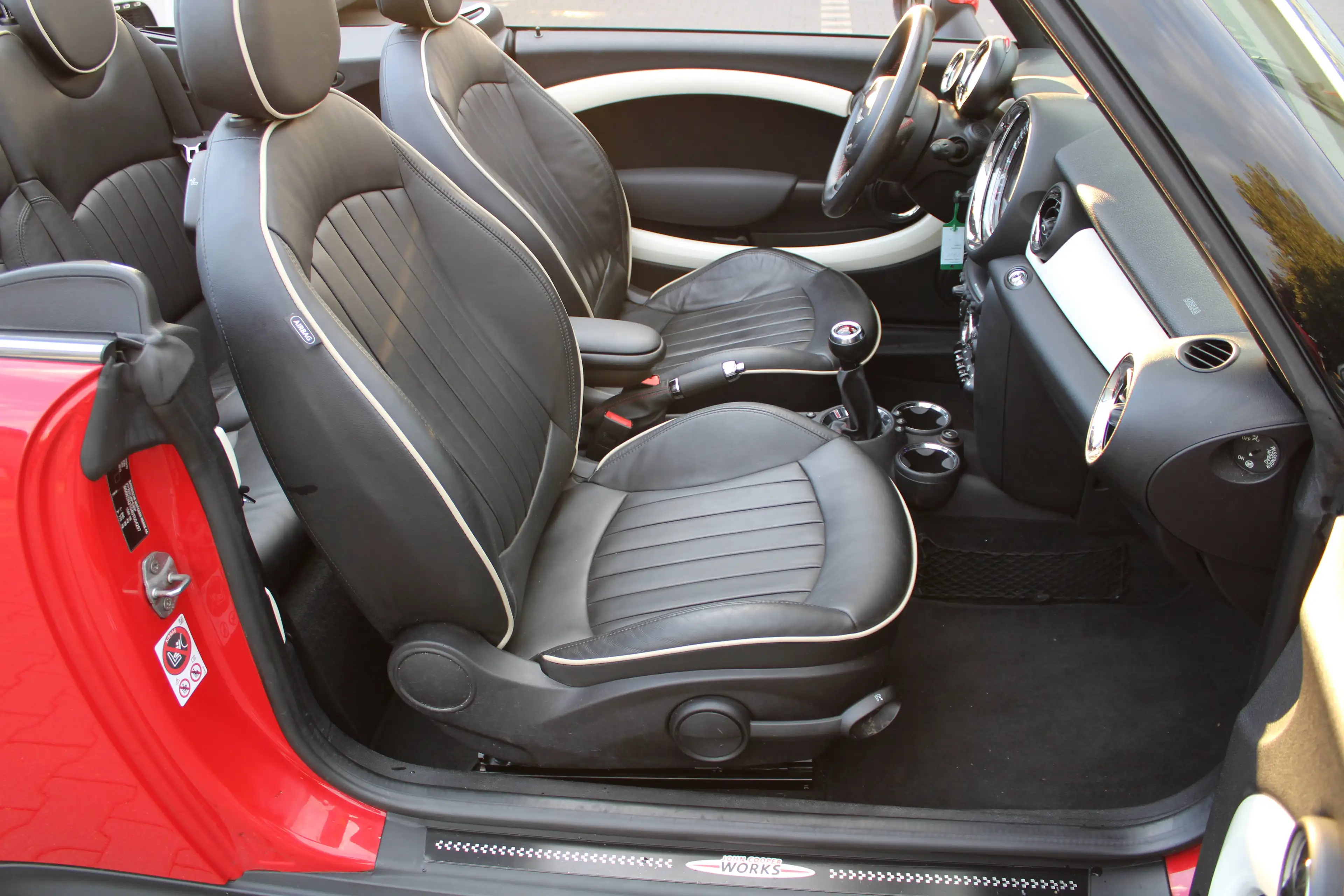 MINI Cooper Cabrio John Cooper Works Paket Navi/Xenon/Leder/H&K/PDC/MFL/SHZ — photo 10