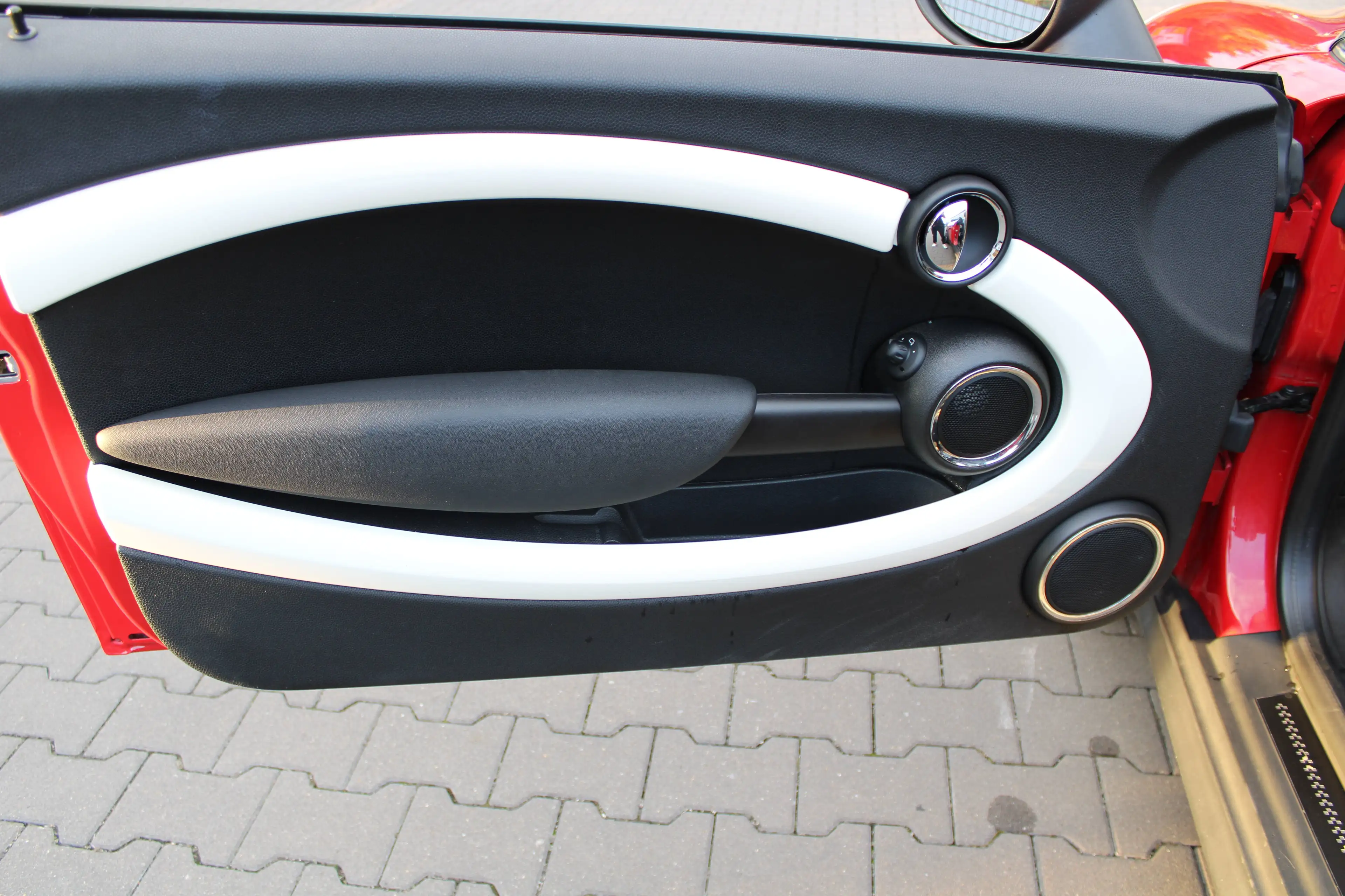 MINI Cooper Cabrio John Cooper Works Paket Navi/Xenon/Leder/H&K/PDC/MFL/SHZ — photo 9