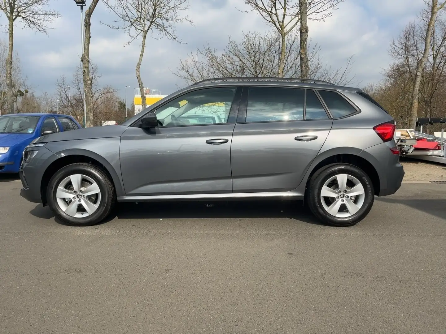 Skoda Kamiq 1.0 TSI Selection DSG LED Klimaauto. Sitzhzg. Gris - 2