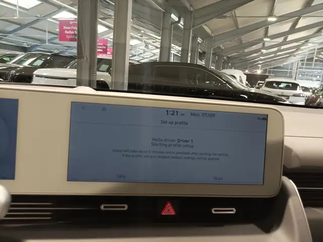 Hyundai Ioniq 5 view 11