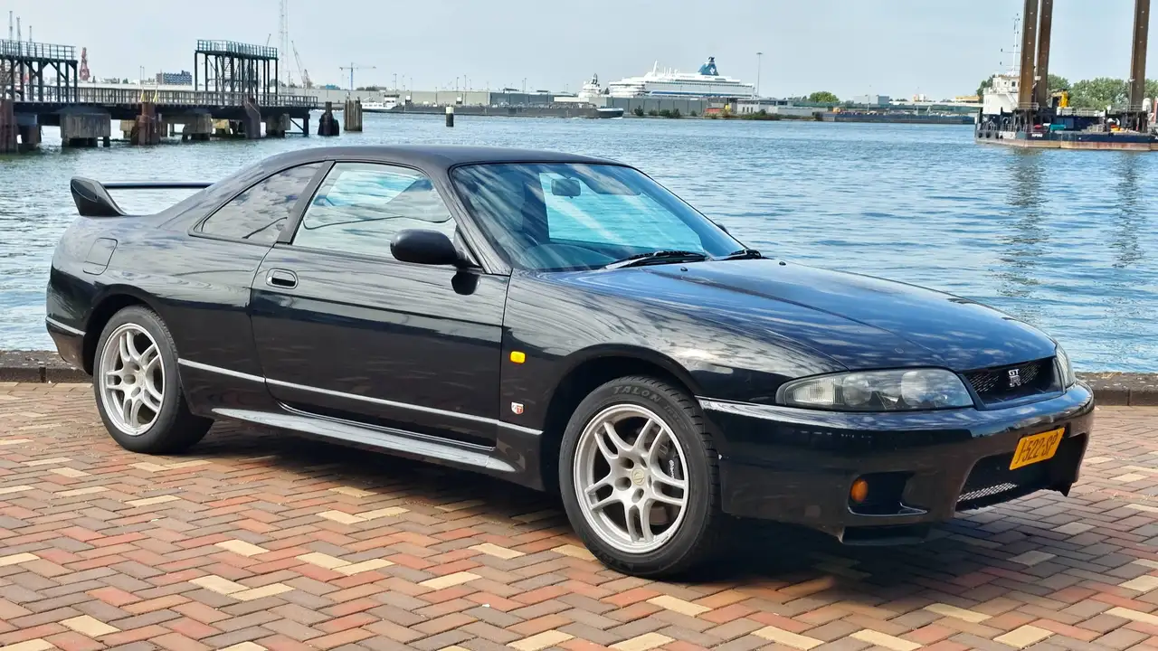 Nissan Skyline GT-R Read text, foto 8