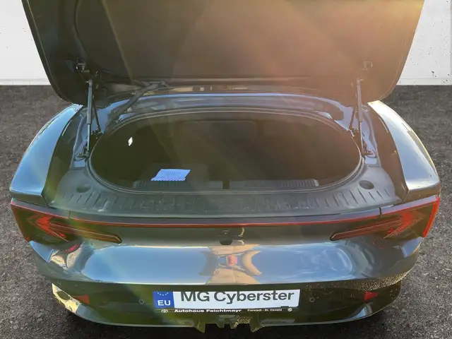 MG Cyberster CYBERSTER Cabrio GT AWD 3t. - PROMPT VERFÜGBAR ! Ansicht 4