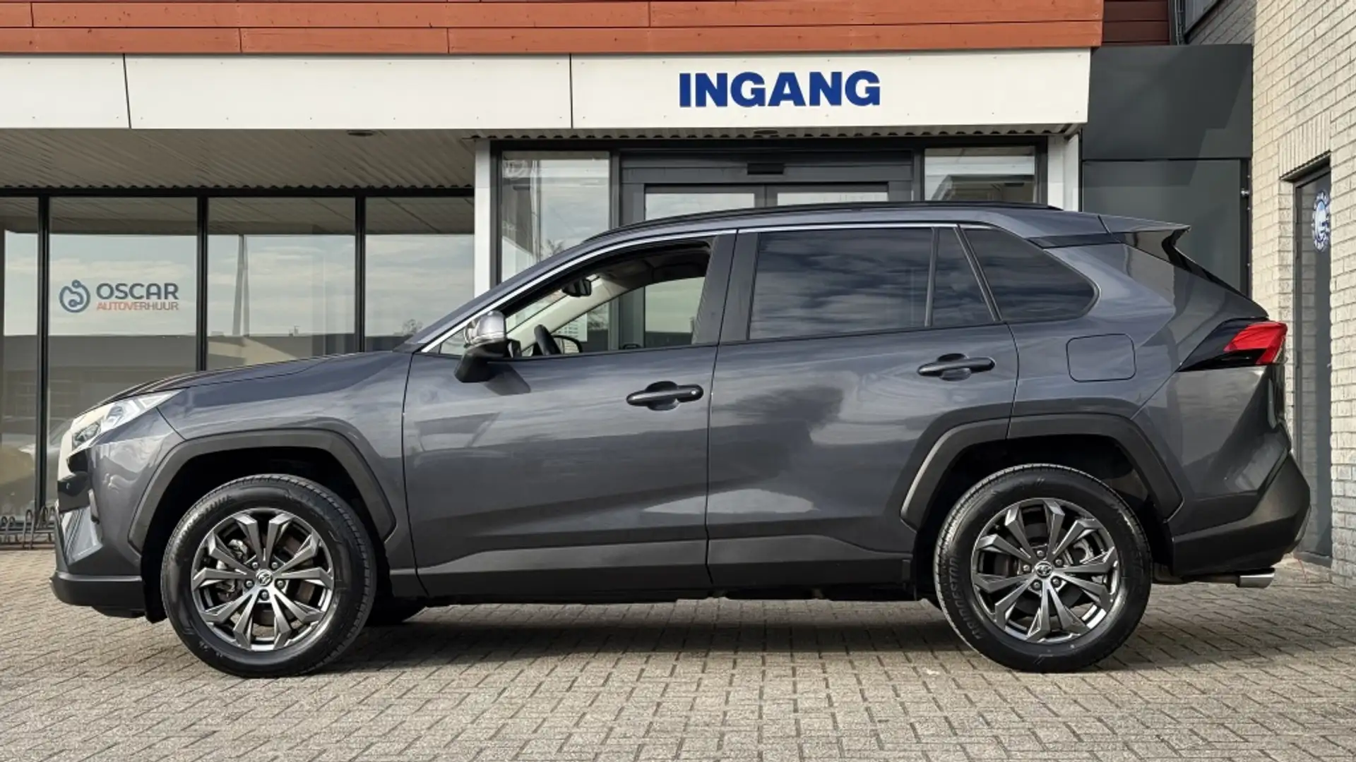 Toyota RAV 4 2.5. Style | Navi | Camera | Cruise Gris - 2