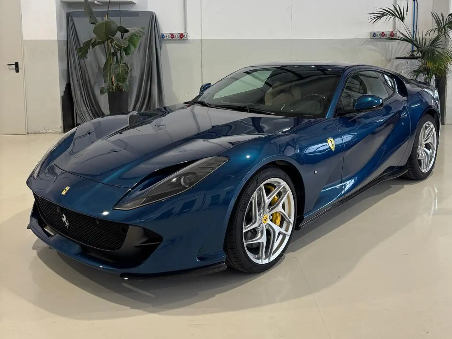 Ferrari 812 Superfast GARANZIA APPROVED-FULL Modrá - 1