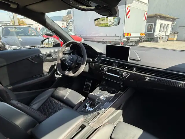 Audi RS4 2.9 TFSI quattro Ansicht 22