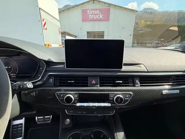 Audi RS4 2.9 TFSI quattro Ansicht 17