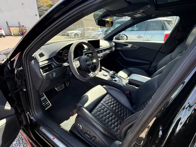 Audi RS4 2.9 TFSI quattro Ansicht 9