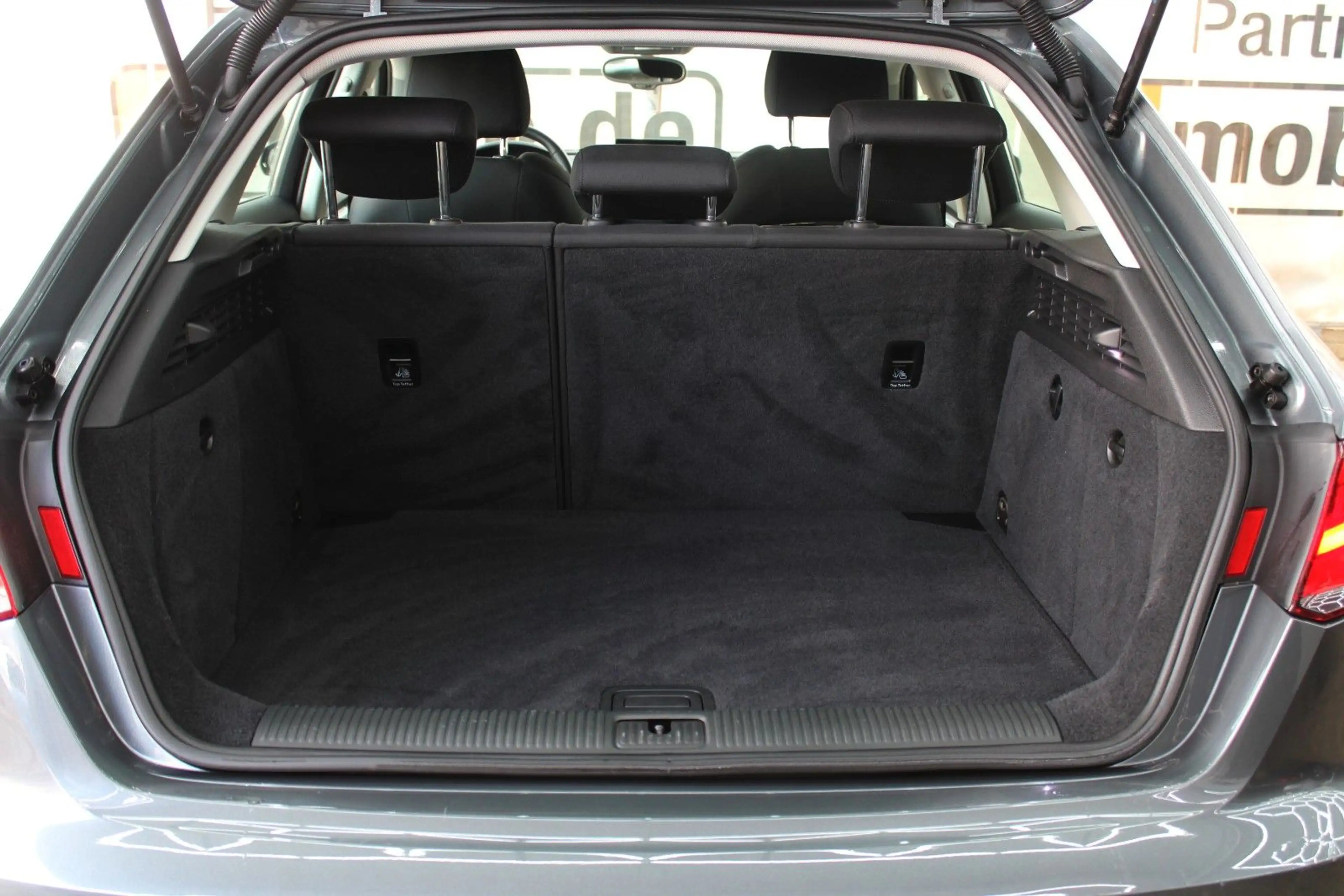 Audi A3 Sportback 2.0 *Automatik*Navi*Xenon*PDC*SHZ* — photo 12
