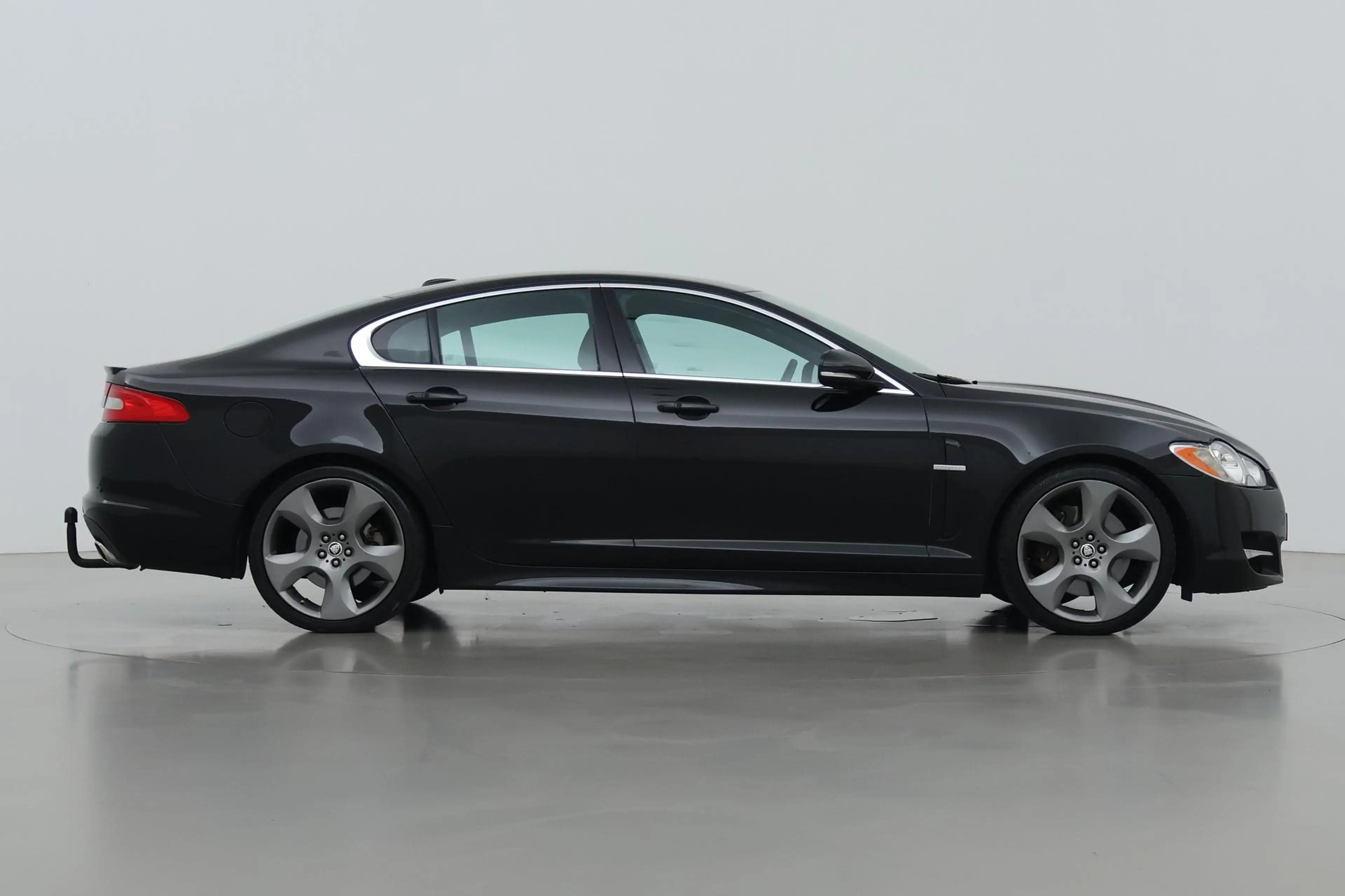 Jaguar XF 3.0D S V6 Premium Luxury | Trekhaak | Bowers&Wilki — photo 10