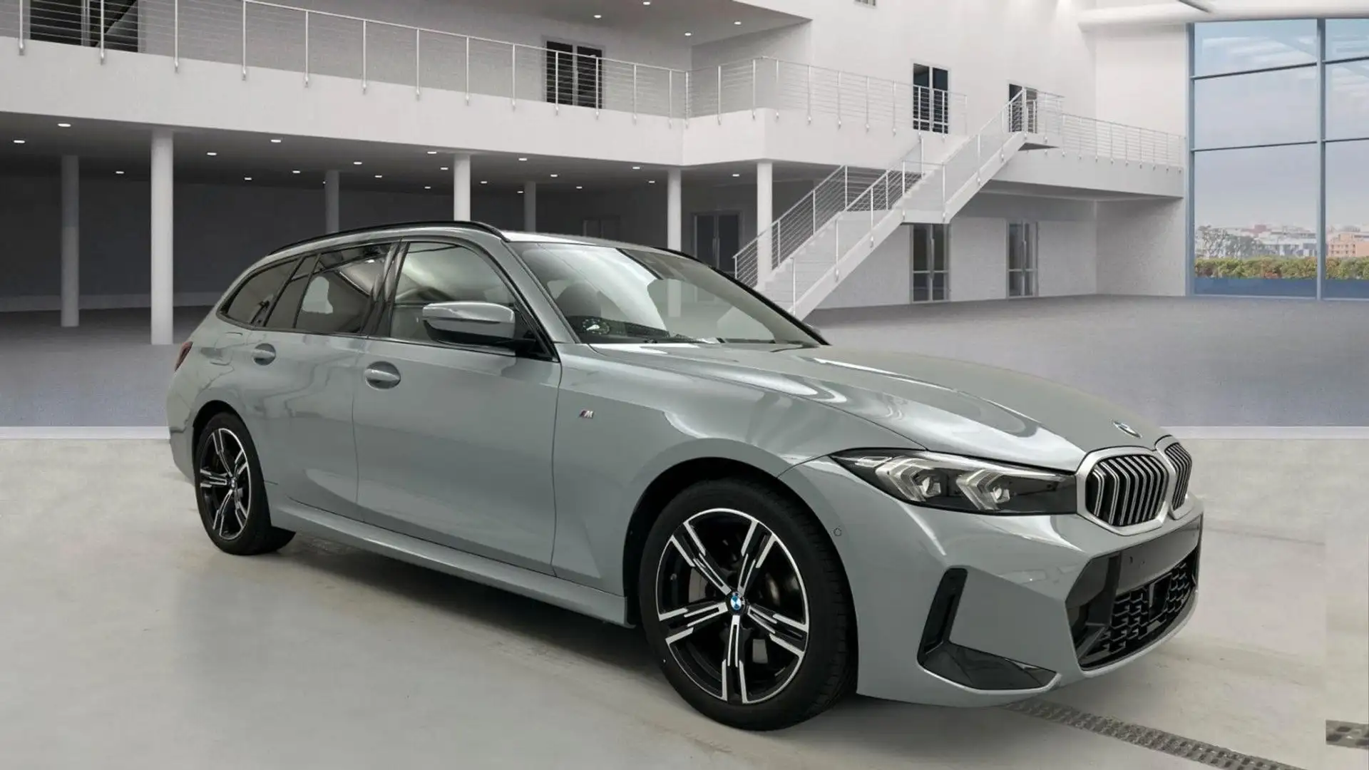 BMW 330 i xDrive Touring ANHÄNGERKUPPLUNG*ACC M Sport Grau - 2