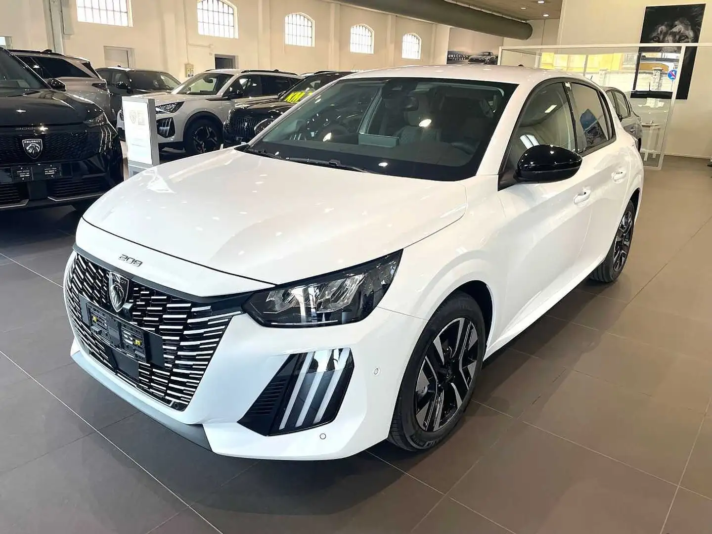Peugeot 208 2ª serie 110 E-Dcs6 Hybrid Allure + VISIO 360 Bianco - 1