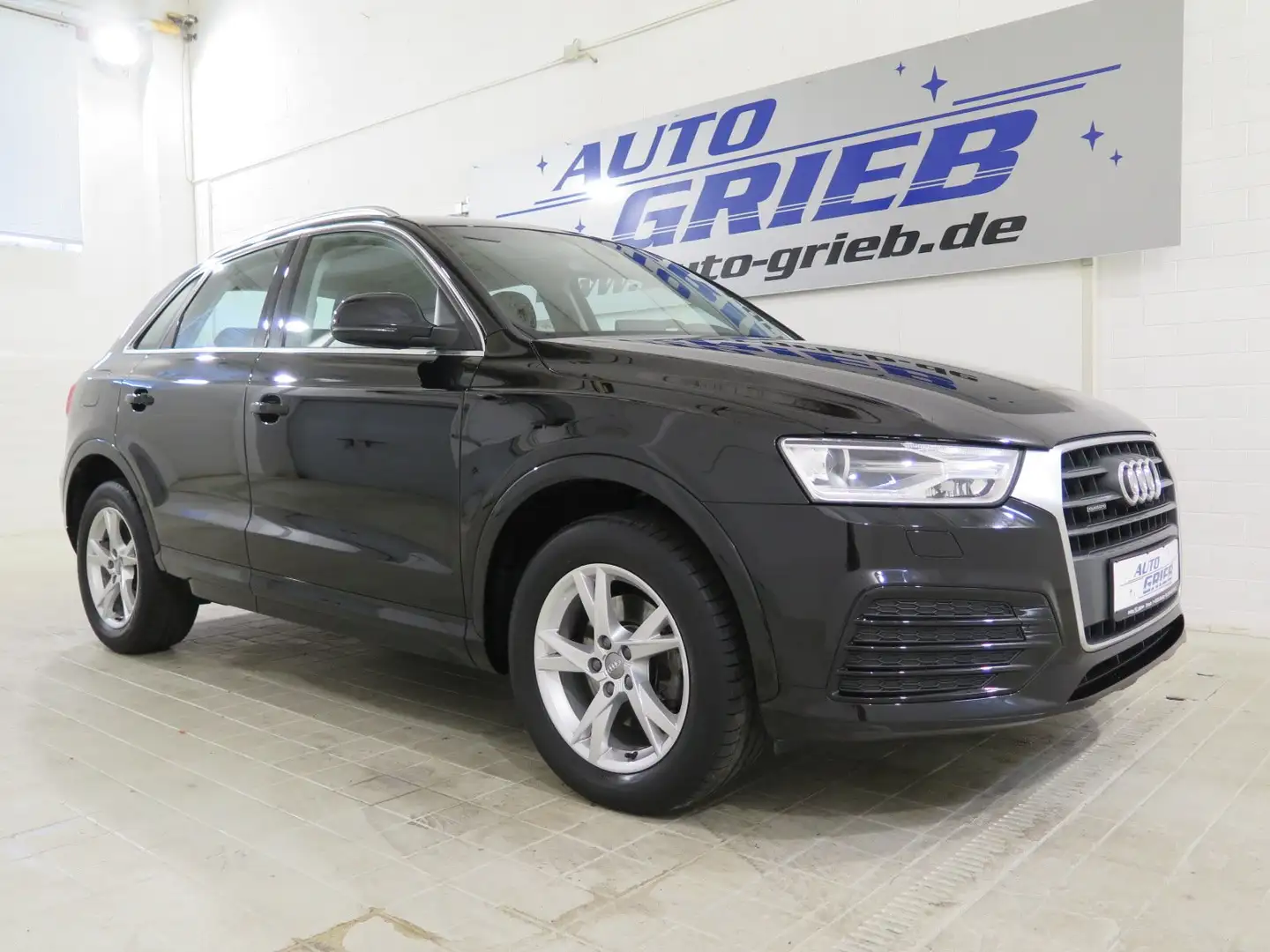 Audi Q3 sport quattro, Xenon, Navi, Sportsitze Schwarz - 1