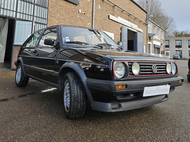 Volkswagen Golf GTI Golf 1.8i GTI