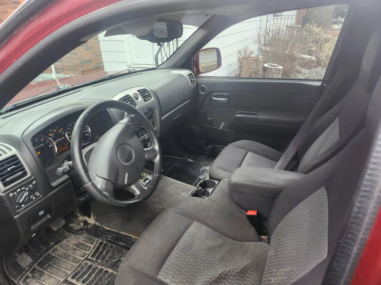 GMC Canyon photo GMC Canyon