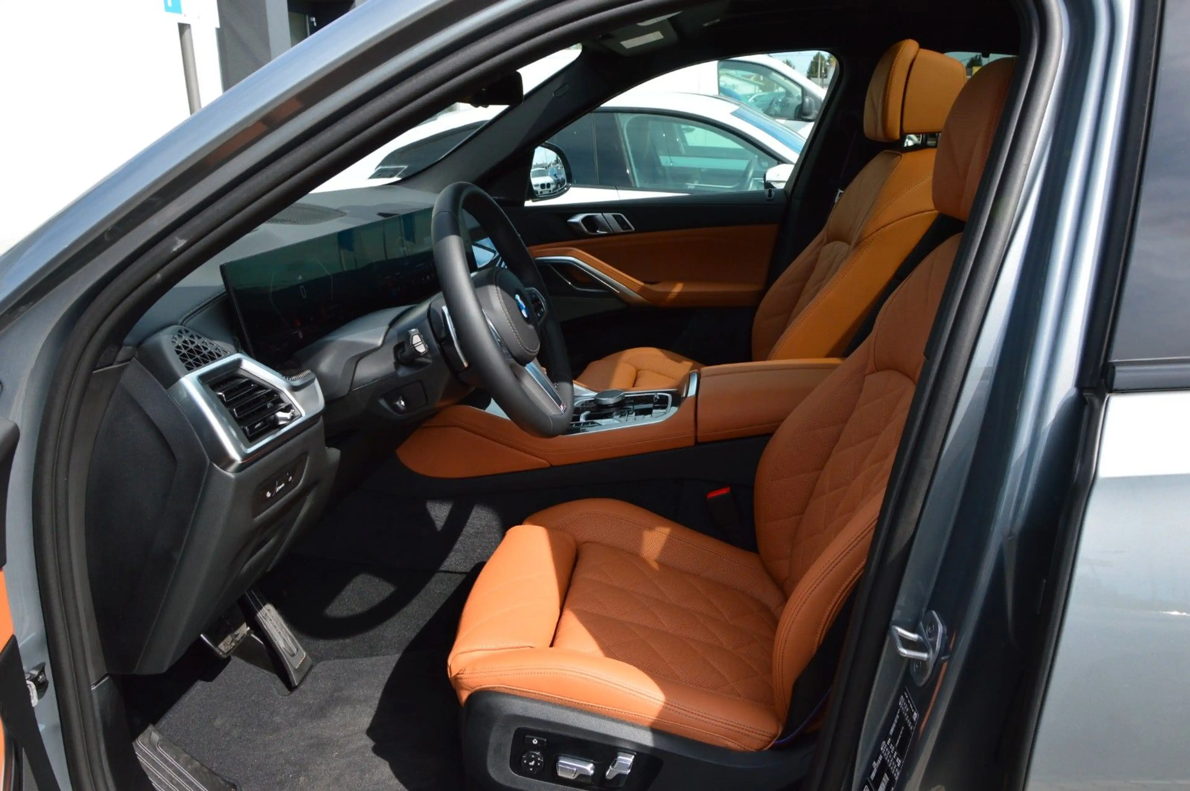 BMW X6 30d M SPORT.LUFTFE.SOFTCL.DR.ASS.PRO.4ZONEN — photo 10