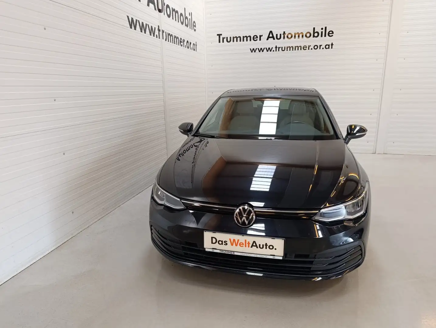 Volkswagen Golf Life TSI Schwarz - 2