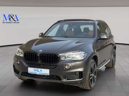 BMW X5 xDrive 40d * 7-Sitzer * Garantie BMW X5 xDrive 40d * 7-Sitzer * Garantie