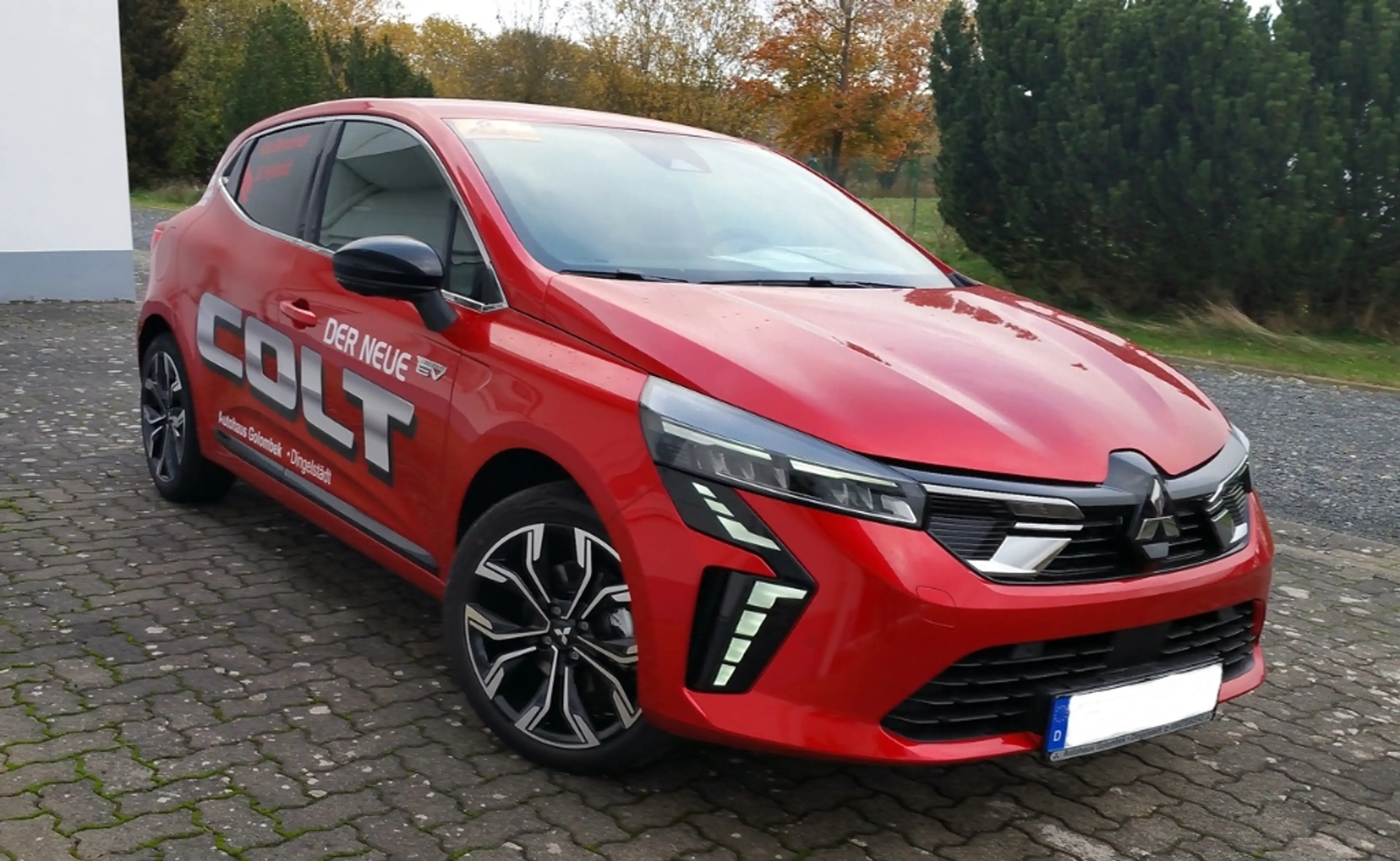 Mitsubishi Colt TOP 1.6 Hybrid — photo 3
