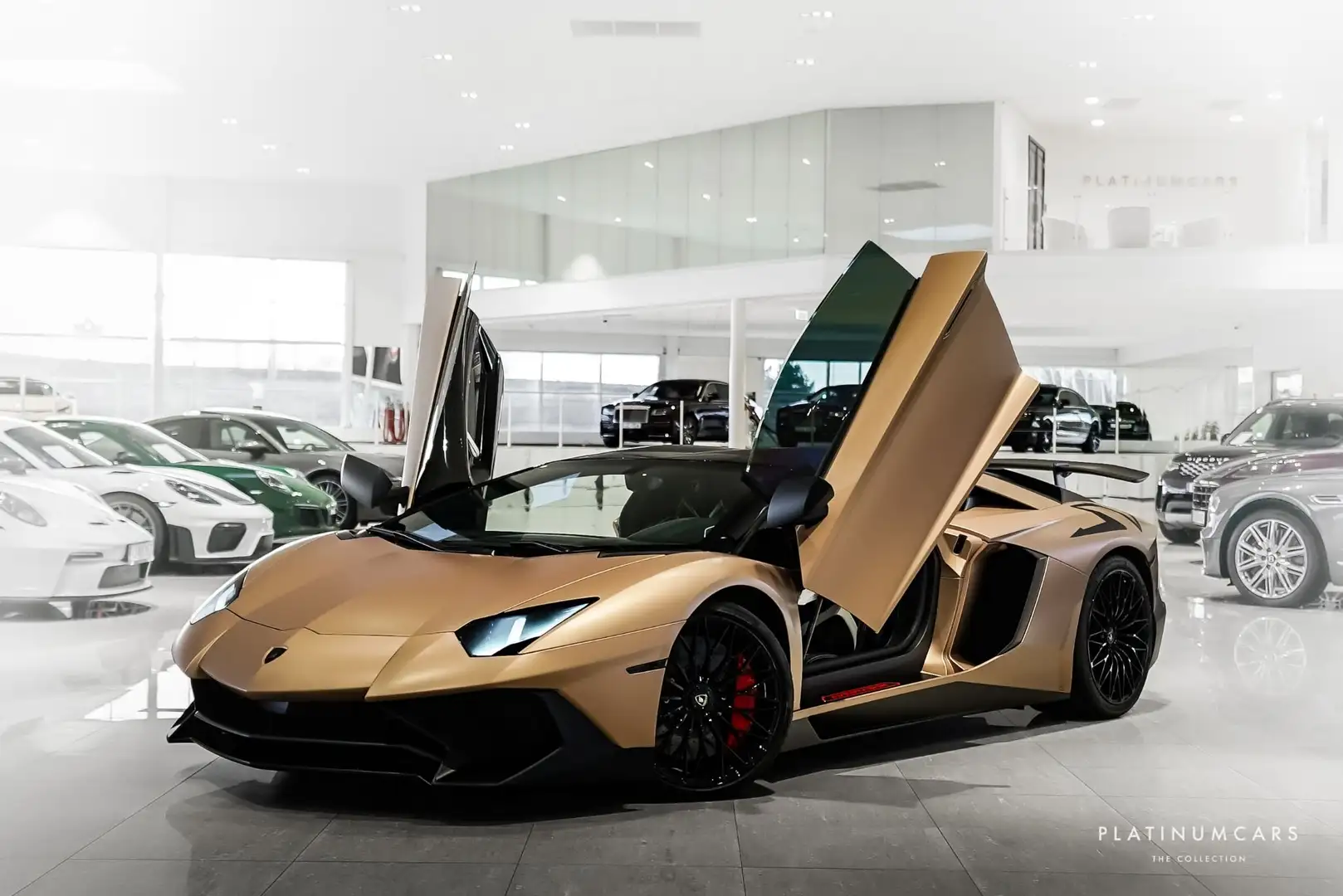 Lamborghini Aventador SV 6.5 LP750-4 Roadster V12 750 ch Blanc - 1