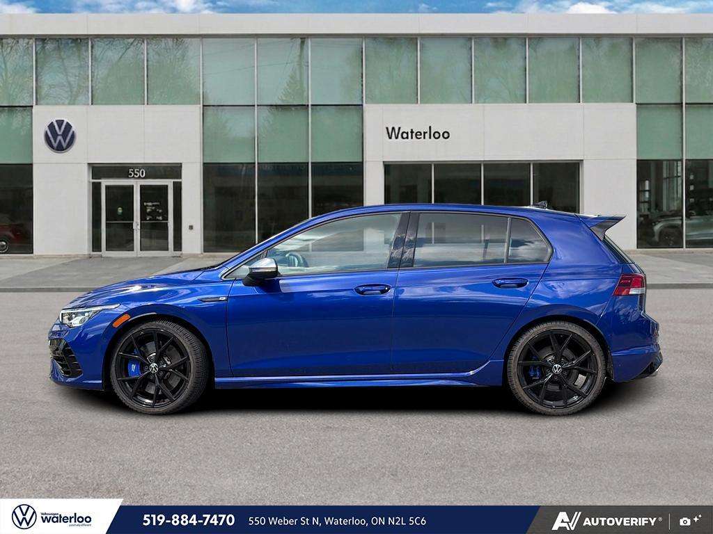2024 Volkswagen Golf Manual | No Accidents | Carbon Decor Pkg | 3.99%* — снимка 1