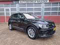 Volkswagen Tiguan 1.5 TSI 131 Pk Comfortline Business Ecc Nav. Apple Zwart - thumbnail 2