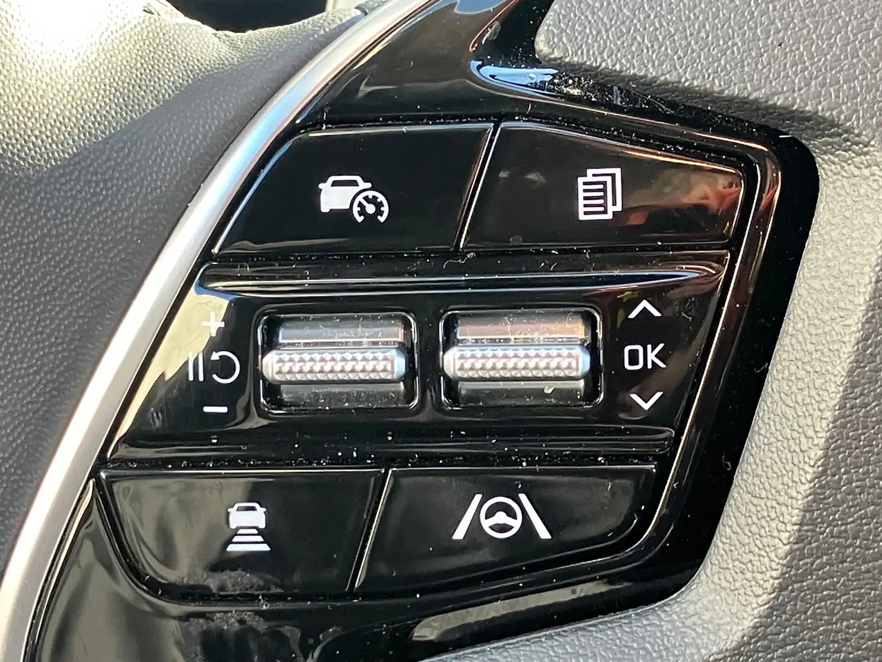 Kia Niro снимка Kia Niro