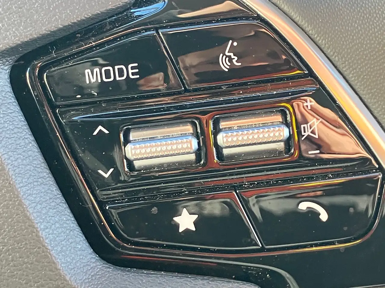 Kia Niro снимка Kia Niro