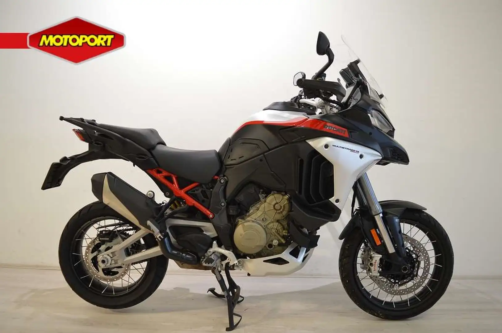 Ducati Multistrada V4 RALLY Negro - 1