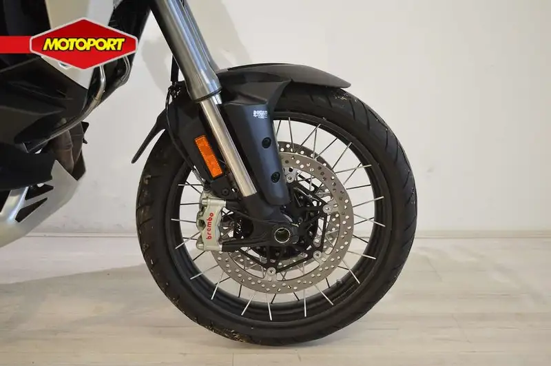 Ducati Multistrada V4 - foto 6