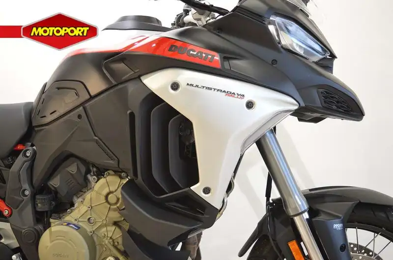 Ducati Multistrada V4 - foto 7