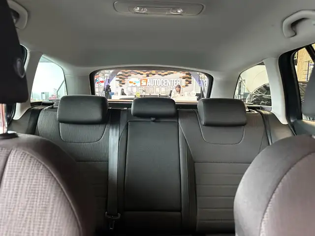 Skoda Octavia view 12
