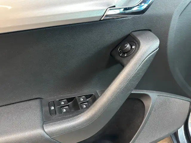 Skoda Octavia view 8