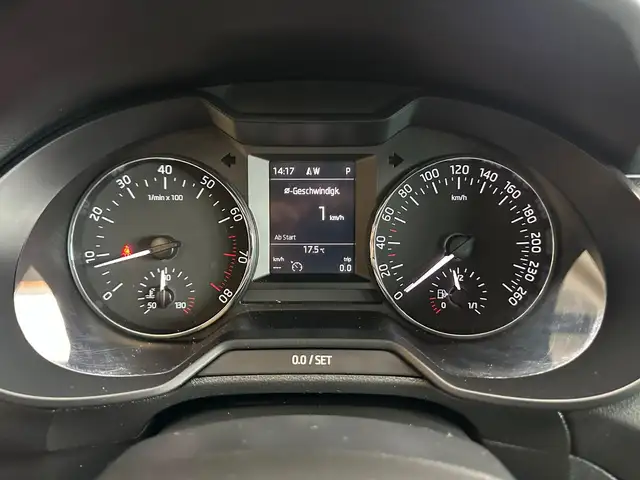 Skoda Octavia view 13
