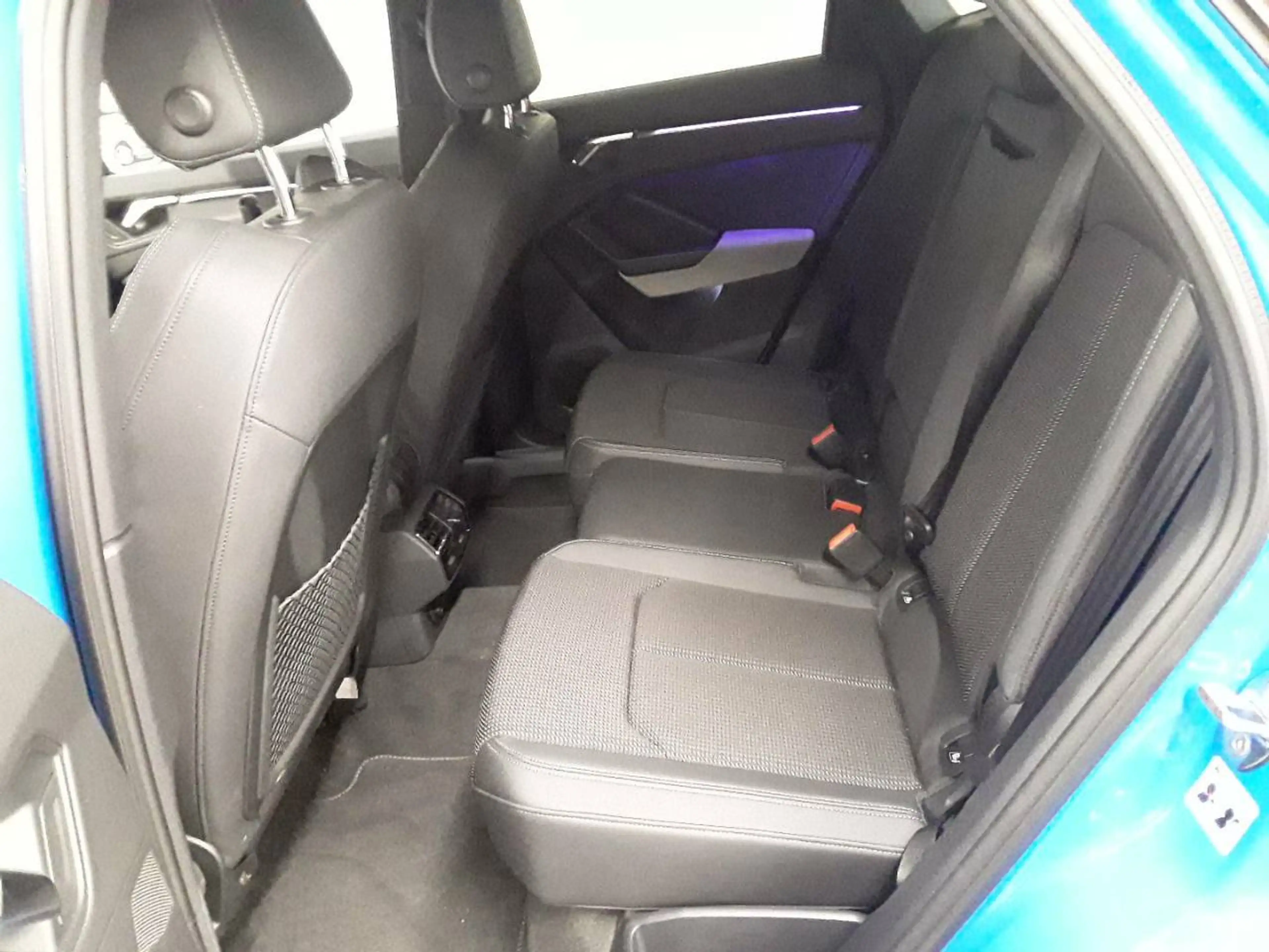 Audi Q3 Sportback 40 TDI S tronic quattro S line — photo 7