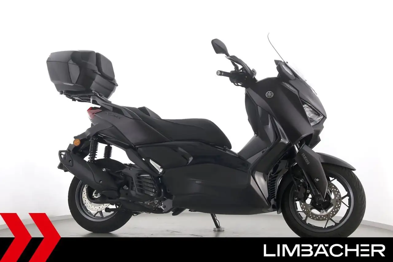 Yamaha X-Max 125