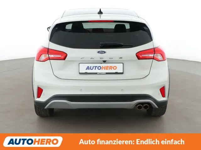 Ford Focus view 5