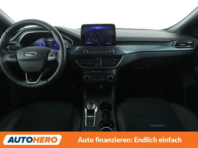 Ford Focus view 12