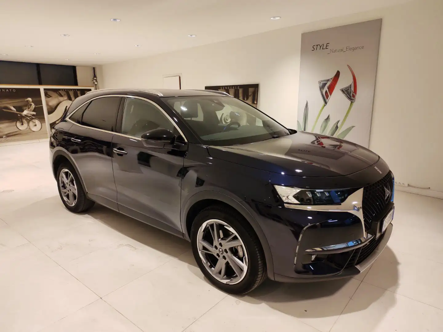 DS Automobiles DS 7 1.6 180cv auto Grand Chic Pelle Navi DS LED Vision Blau - 2