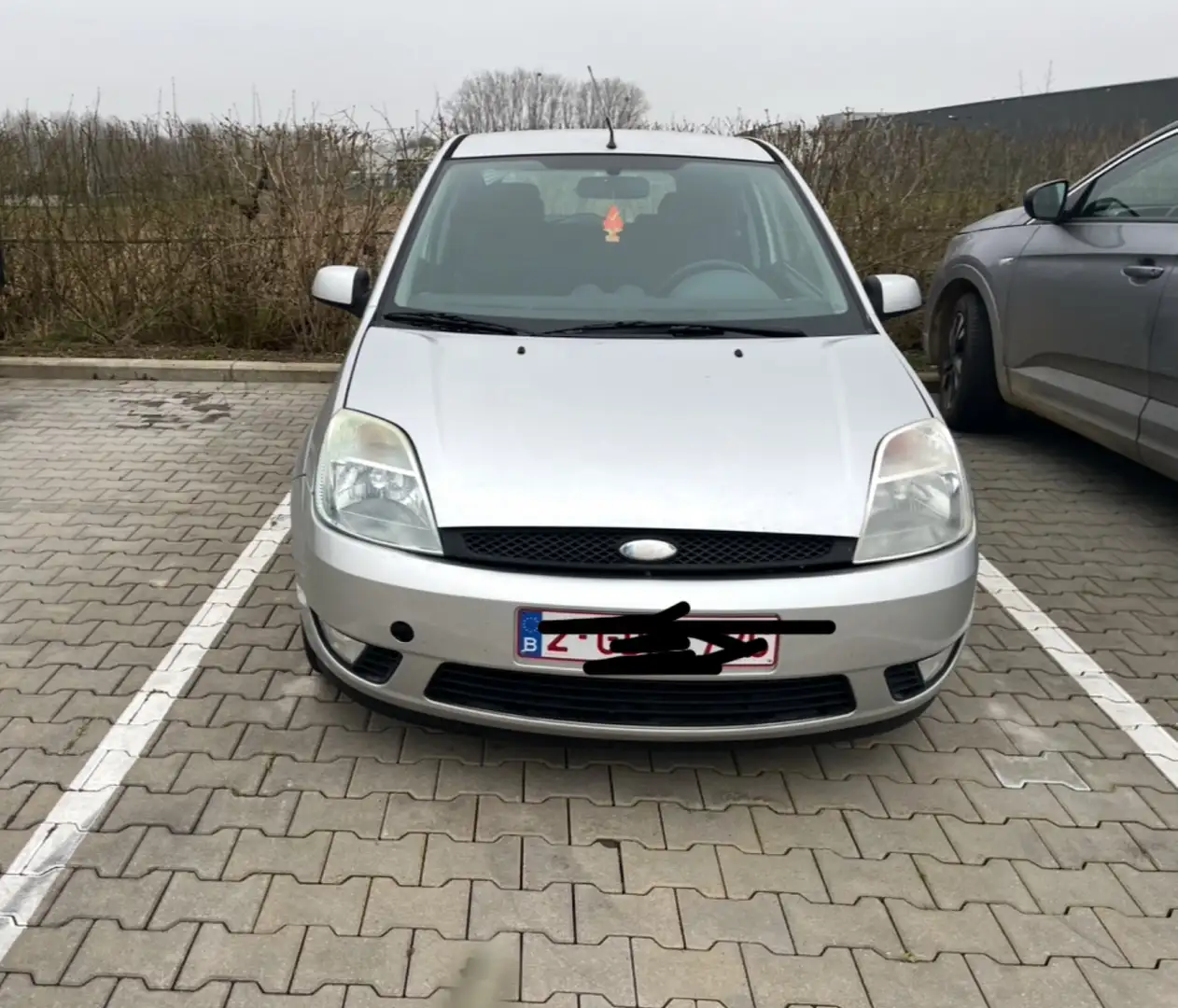 Ford Fiesta 1.4 Ambiente - 1