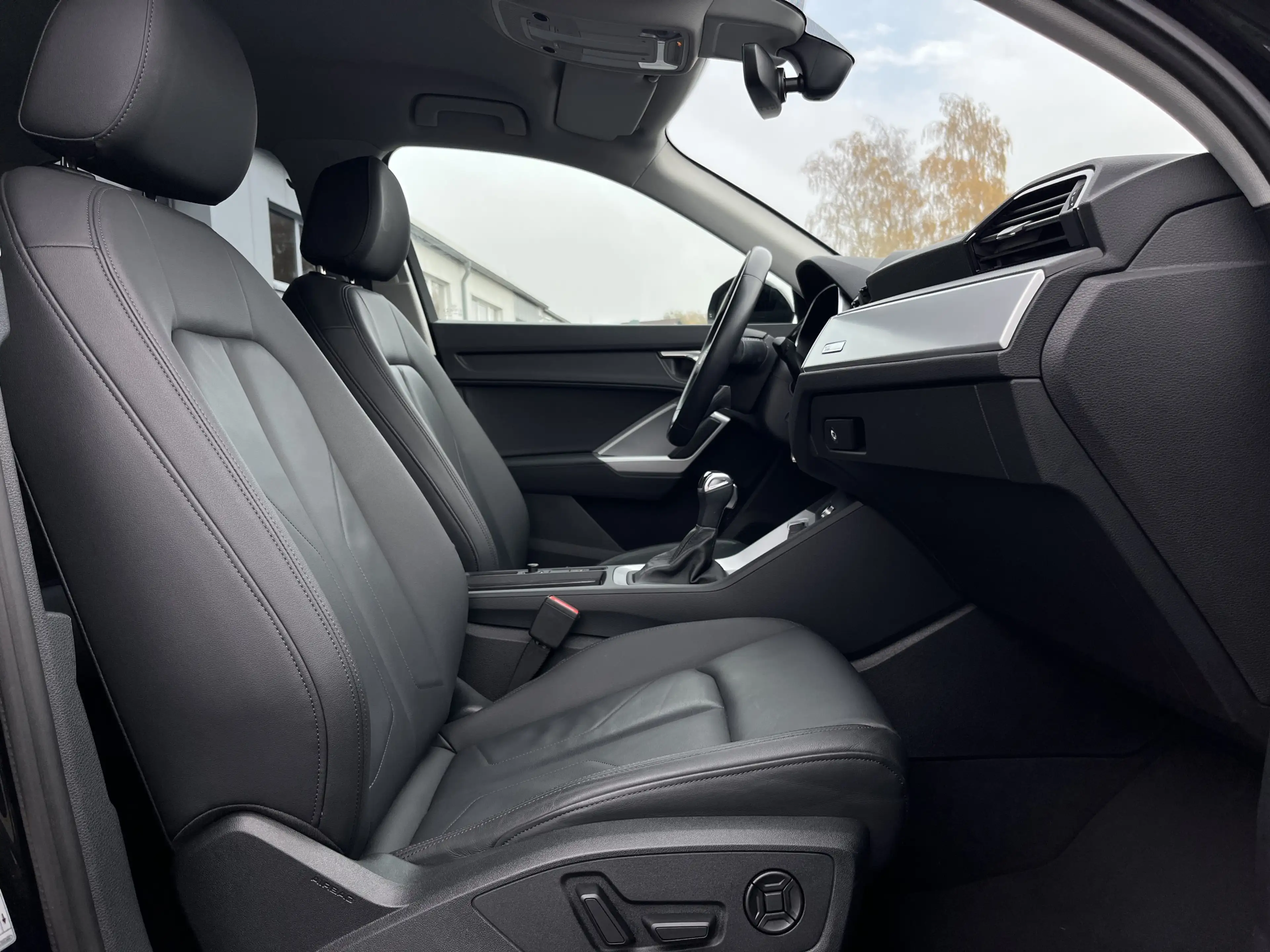 Audi Q3 35 2.0 TDI S tronic advanced 150€ m.20% Anz. Nav — photo 15