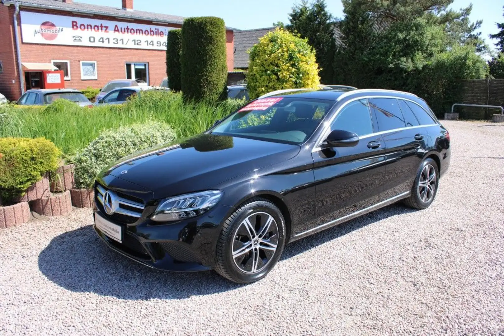 Mercedes-Benz C 220 d T 9G-TRONIC Avantgarde *AHK,Kamera,LED,SHZ,Navi* Schwarz - 1