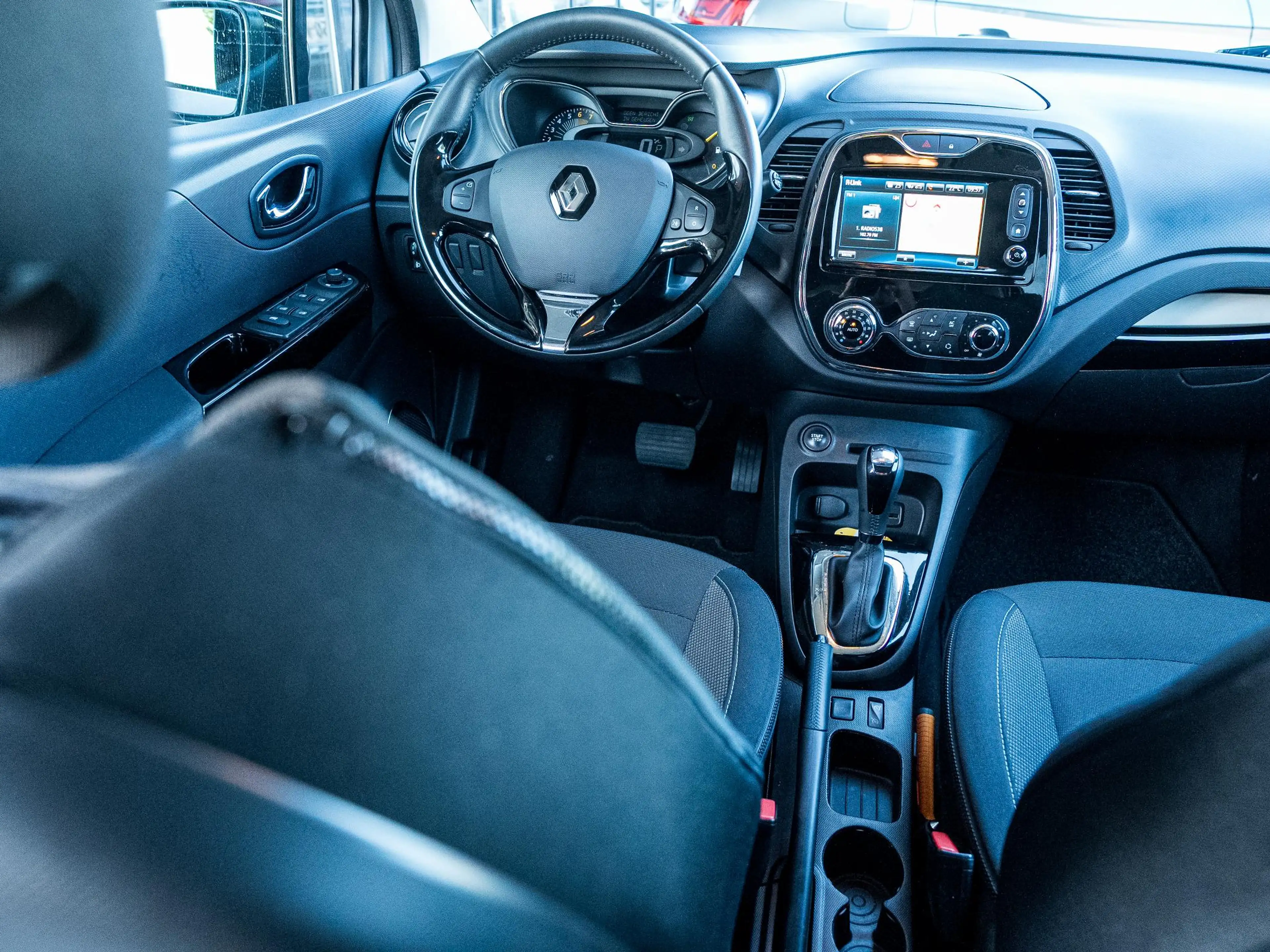 Renault Captur 1.2 TCe Dynamique | Trekhaak | Automaat | Camera | — photo 2
